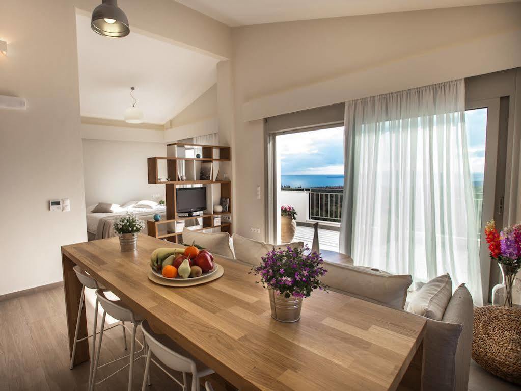 Abelia Luxurious Villas Finikounta Exterior photo