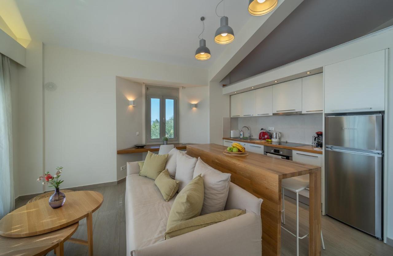 Abelia Luxurious Villas Finikounta Exterior photo